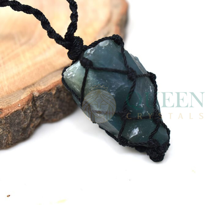 Green Jade Knitted Pendant