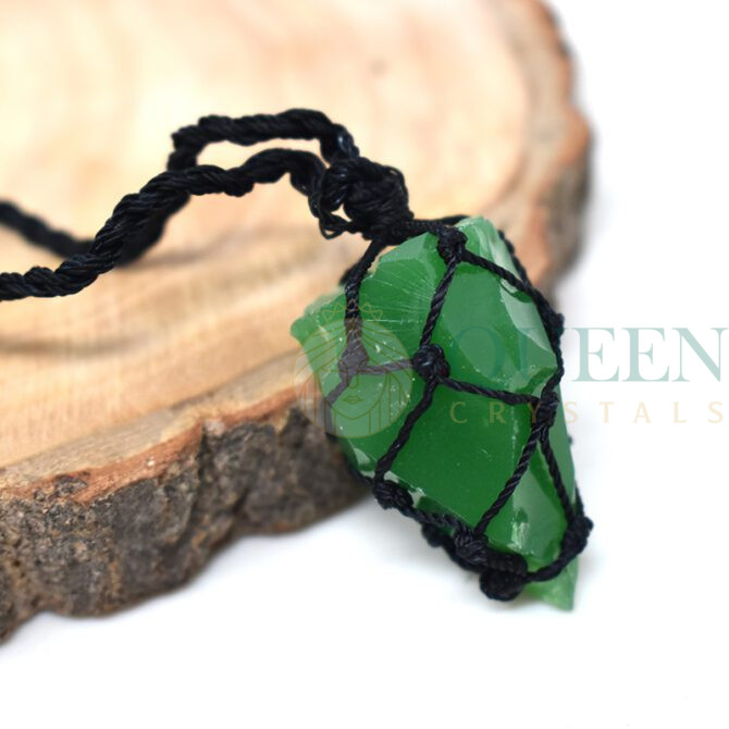 Green-Rough-Knitted-Pendant