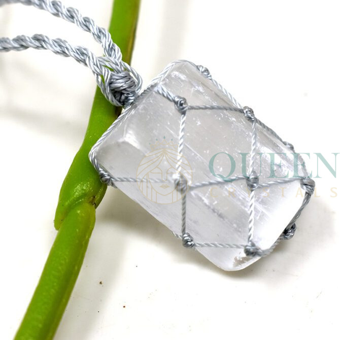 Selenite-Tumbled-Knitted-Pendant