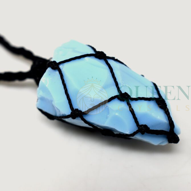 Turquoise-Rough-Knitted-Pendant