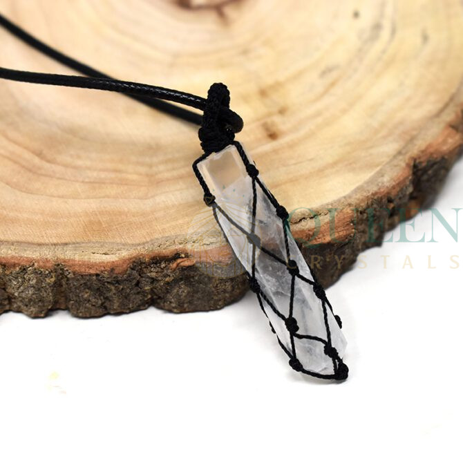 Clear-Quartz-Knitted-Pendant