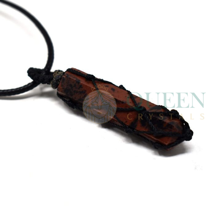 Mahogany-Obsidian-Knitted-Pendant