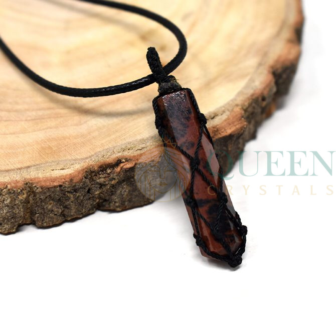 Mahogany-Obsidian-Knitted-Pendant