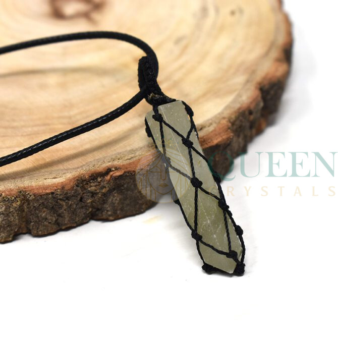 Smoky-Quartz-Knitted-Pendant