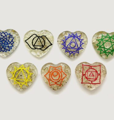 7 Chakra Orgonite Engraved Heart Set (4)