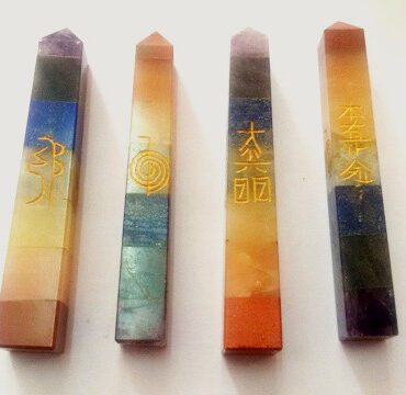 Engraved 7 Chakra Wand 1