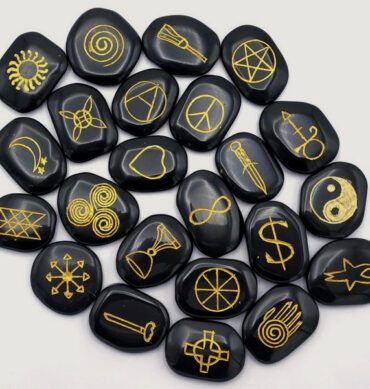 Black Agate Pagan Wiccan Futhark Runes Set 2 1