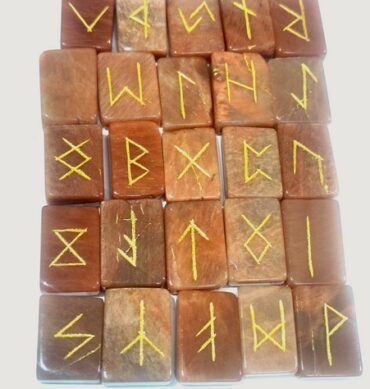 Red Aventurine Square Rune Set